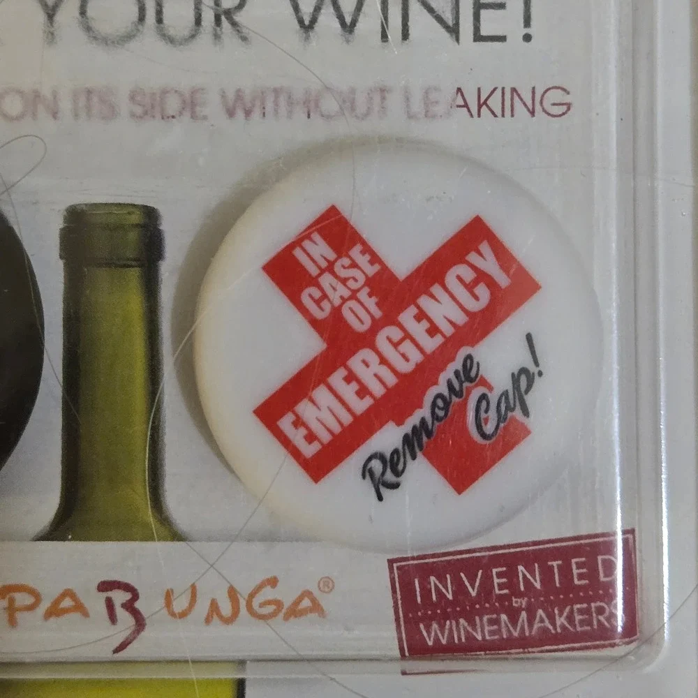 CapaBunga Silicone Wine Bottle Caps 2 Pack Wine Safe Emergency Leak Proof Seal